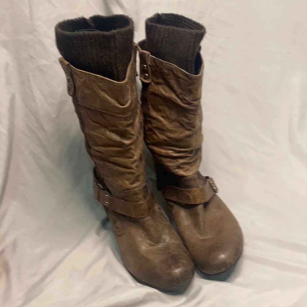 Report mid calf boots